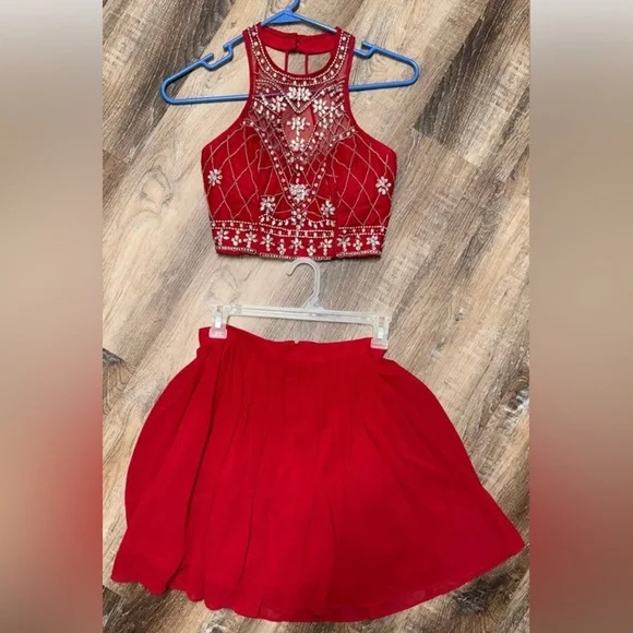 B Darlin Bold 2 Piece Red Embellished Dress Prom or Cocktail Dress - Picture 3 of 10